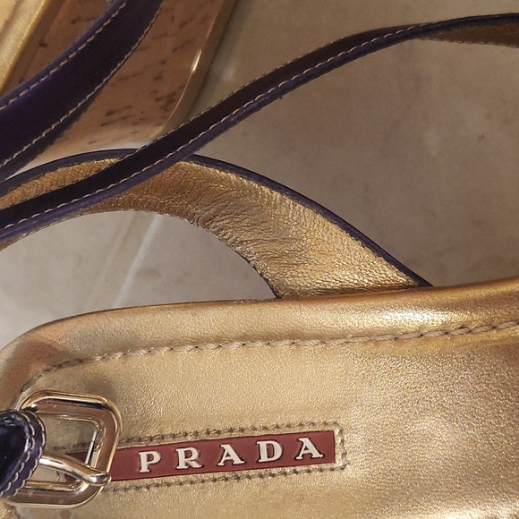 Sandals - Picture 2 of 8